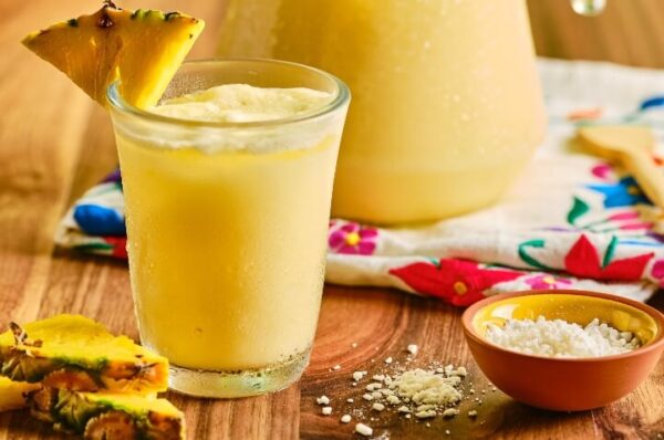 Agua de Piña Colada